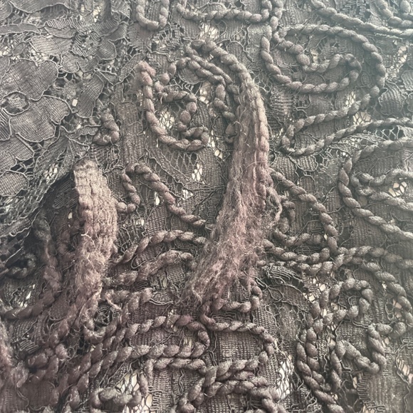 Zara Lace Top - Picture 6 of 6